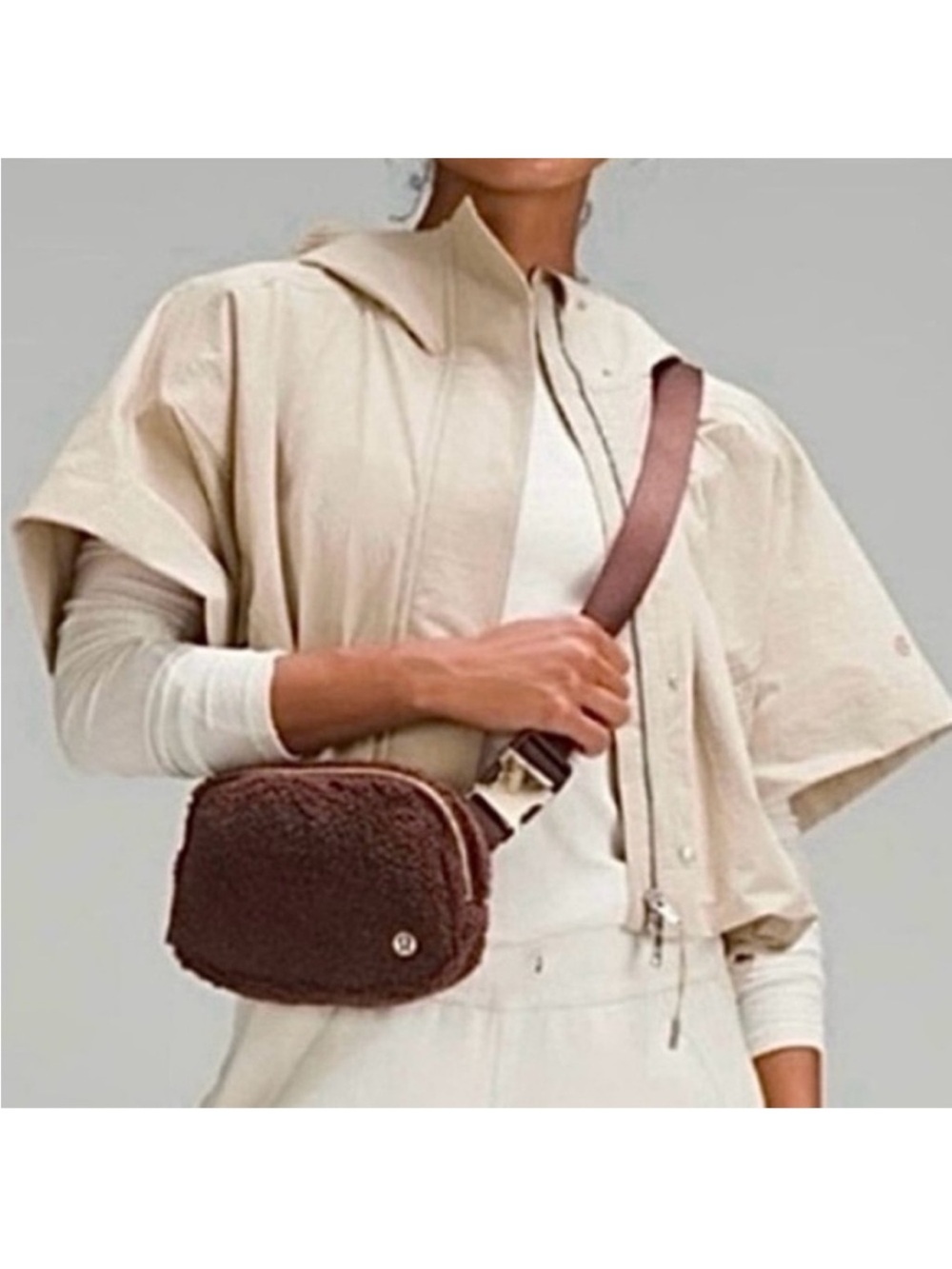 🆕- Lululemon Everywhere Belt Bag Large 2L Brown Fleece